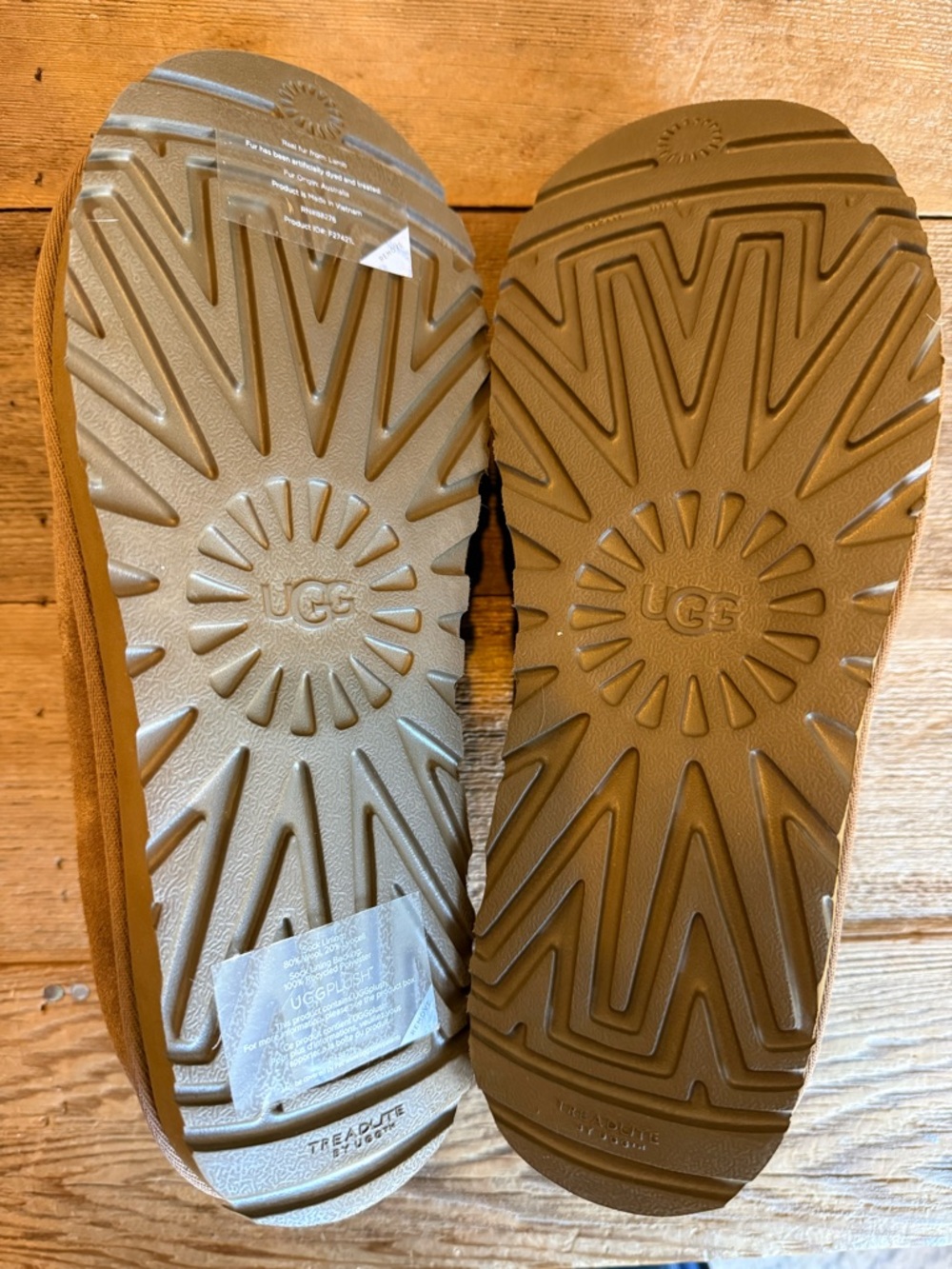 UGG | Women’s Tasman ll Sheepskin Slippers - Picture 4 of 4